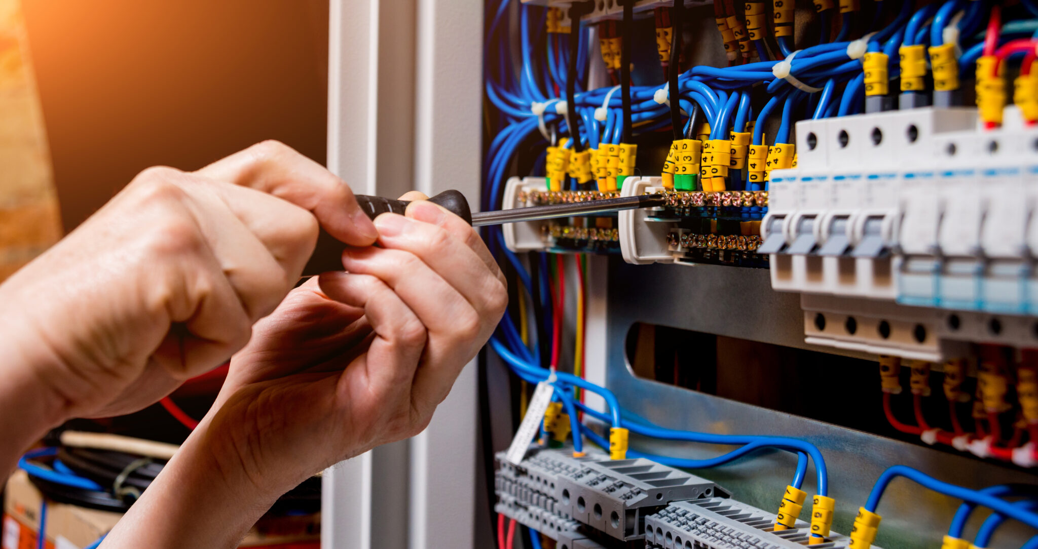House Rewiring in Highlands Ranch, CO